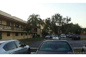 8879 Fontainebleau Blvd, Miami, FL 33172, Sold 07/22/16