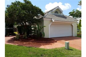4823 NW 101st Pl, Doral, FL 33178, Sold 08/29/16