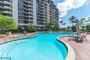 520 Brickell Key Dr APT A1616, Miami, FL 33131, Sold 09/25/17