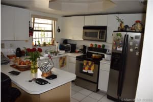 12511 SW 12th Ln, Miami, FL 33184, Sold 08/19/16