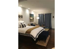 101 Collins Ave, Miami Beach, FL 33139, Sold 01/03/17