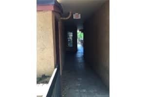 4005 N University Dr, Sunrise, FL 33351, Sold 09/15/16