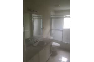 2941 Riverside Dr, Coral Springs, FL 33065, Sold 10/28/16