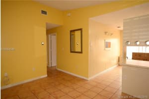 9105 NW 120th St, Hialeah Gardens, FL 33018, Sold 07/21/16