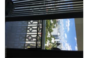 1020 Meridian Ave, Miami Beach, FL 33139, Sold 08/02/16