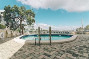 1670 Lincoln Ct #2d, Miami Beach, FL 33139, Sold 11/07/16