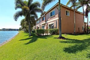 7881 Catalina Cir, Tamarac, FL 33321, Sold 08/17/16