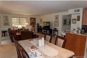 9356 SW 77th Ave APT J3, Miami, FL 33156, Sold 08/15/16