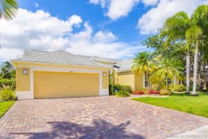10025 Grove Ln, Cooper City, FL 33328, Sold 07/12/16