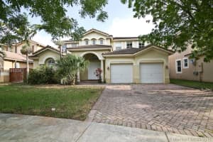 11911 SW 126th Terrace, Miami, FL 33186, Sold 08/31/16