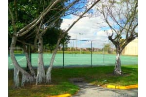 8873B Fontainebleau Blvd, Miami, FL 33172, Sold 07/27/16