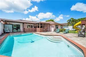 11371 SW 114th St, Miami, FL 33176, Sold 08/15/16