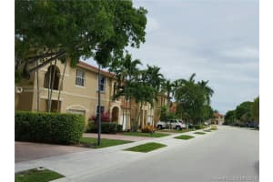 886 NW 135th Terrace, Pembroke Pines, FL 33028, Sold 08/19/16