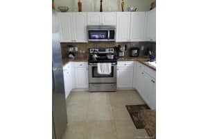 886 NW 135th Terrace, Pembroke Pines, FL 33028, Sold 08/19/16