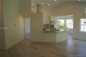 507 Bridgeton Rd, Weston, FL 33326, Sold 08/19/16