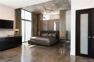 2001 Meridian Ave, Miami Beach, FL 33139, Sold 11/09/16