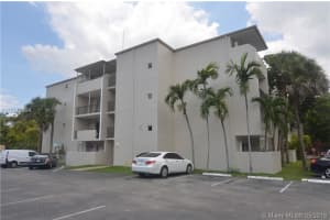 6902 N Kendall Dr APT E104, Pinecrest, FL 33156, Sold 07/29/16