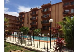 1800 W 54th St, Hialeah, FL 33012, Sold 07/06/16