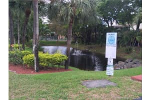 8037 NW 41st Ct, Sunrise, FL 33351, Sold 06/15/16