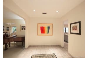 2225 NE 204th St, Miami, FL 33180, Sold 12/13/16