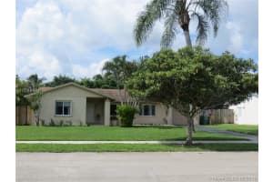 12480 SW 11th Ct, Davie, FL 33325, Sold 07/29/16