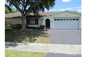 11381 SW 114th St, Miami, FL 33176, Sold 07/22/16