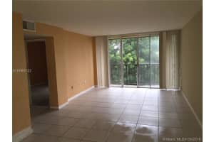 8860 Fontainebleau Blvd, Miami, FL 33172, Sold 10/31/16