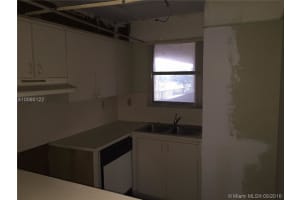 8860 Fontainebleau Blvd, Miami, FL 33172, Sold 10/31/16