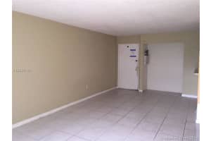 8860 Fontainebleau Blvd, Miami, FL 33172, Sold 10/31/16