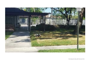 9012 Vineyard Lake Dr, Plantation, FL 33324, Sold 07/14/16