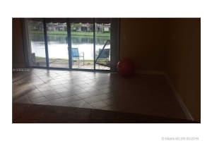 9012 Vineyard Lake Dr, Plantation, FL 33324, Sold 07/14/16