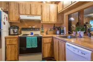 15813 W Waterside Cir, Sunrise, FL 33326, Sold 11/04/16