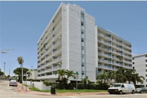 1045 10th St, Miami Beach, FL 33139, Sold 01/23/17