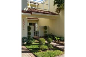 10011 NW 43rd Terrace, Doral, FL 33178, Sold 07/06/16