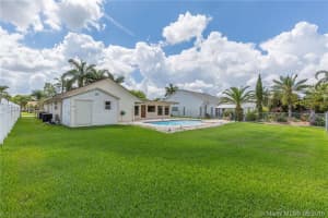 1111 SW 128th Dr, Davie, FL 33325, Sold 07/15/16
