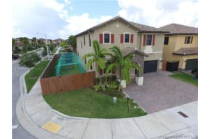 16528 SW 43rd St, Miami, FL 33185, Sold 08/19/16