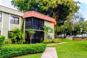 9808 Hammocks Blvd, Miami, FL 33196, Sold 08/08/16
