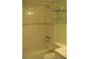 2775 W 52nd St, Hialeah, FL 33016, Sold 10/13/16