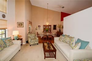 1900 E Oak Knoll Cir, Davie, FL 33324, Sold 08/29/16