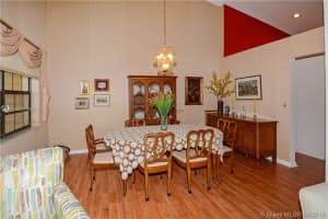 1900 E Oak Knoll Cir, Davie, FL 33324, Sold 08/29/16