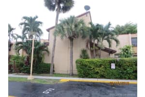 211 W Park Dr, Miami, FL 33172, Sold 08/04/16