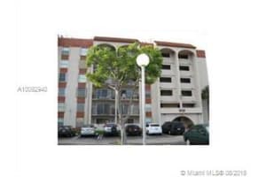 5201 NW 7th St, Miami, FL 33126, Sold 08/31/16