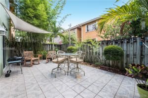 8711 SW 161st Ct, Miami, FL 33193, Sold 07/26/16