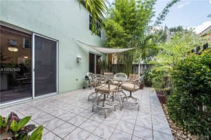 8711 SW 161st Ct, Miami, FL 33193, Sold 07/26/16