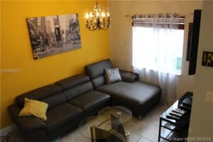 7477 NW 178th St, Hialeah, FL 33015, Sold 08/19/16