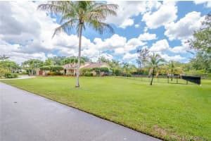 1720 SW 119th Terrace, Davie, FL 33325, Sold 07/21/16