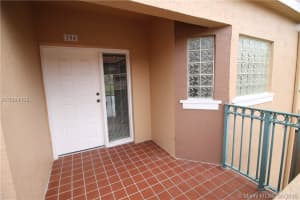 10014 Hammocks Blvd, Miami, FL 33196, Sold 11/22/16