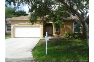 710 SE 28th Ln, Homestead, FL 33033, Sold 01/09/17