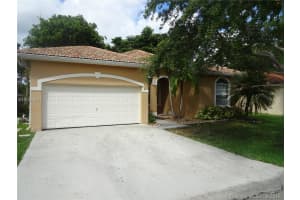 710 SE 28th Ln, Homestead, FL 33033, Sold 01/09/17