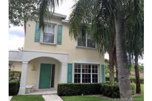 10880 Periwinkle Ln, Tamarac, FL 33321, Sold 09/09/16